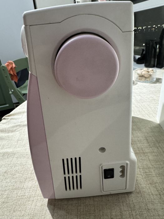 Швейная машинка Janome s7515