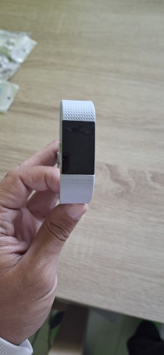 Фитнес гривна Fitbit Charge 2