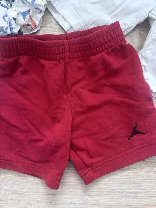 Nike, Mayoral, Next дрешки, 8.50 евро брой