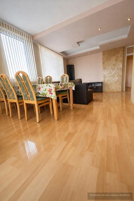 Дава се под наем Тристаен апартамент в Пловдив, Кючук Париж - 115 кв.м за 698.19 € - Снимка #3