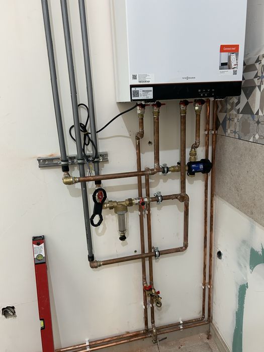 Execut instalații termice si sanitare