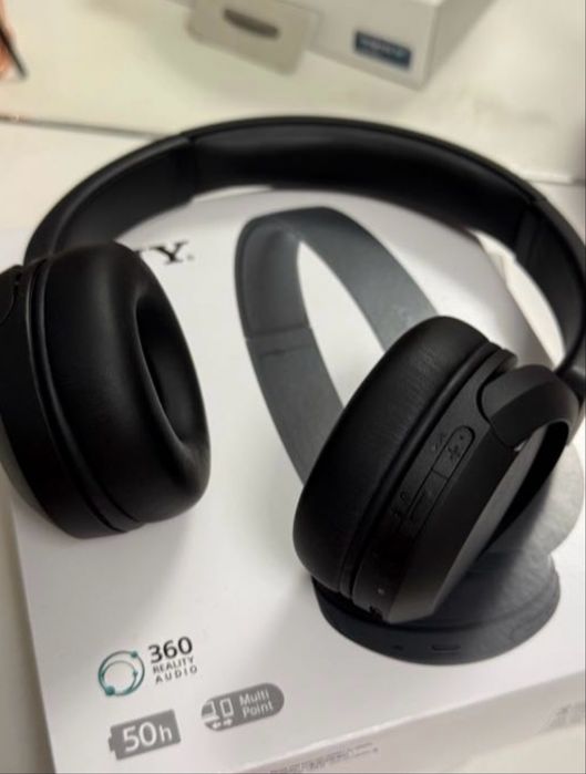 Наушники Sony WH-CH520 черный