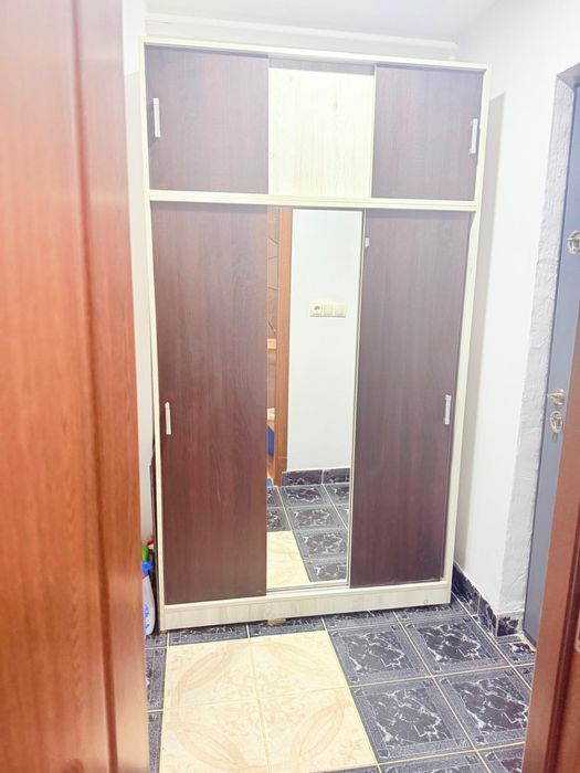 Inchiriez garsonieră