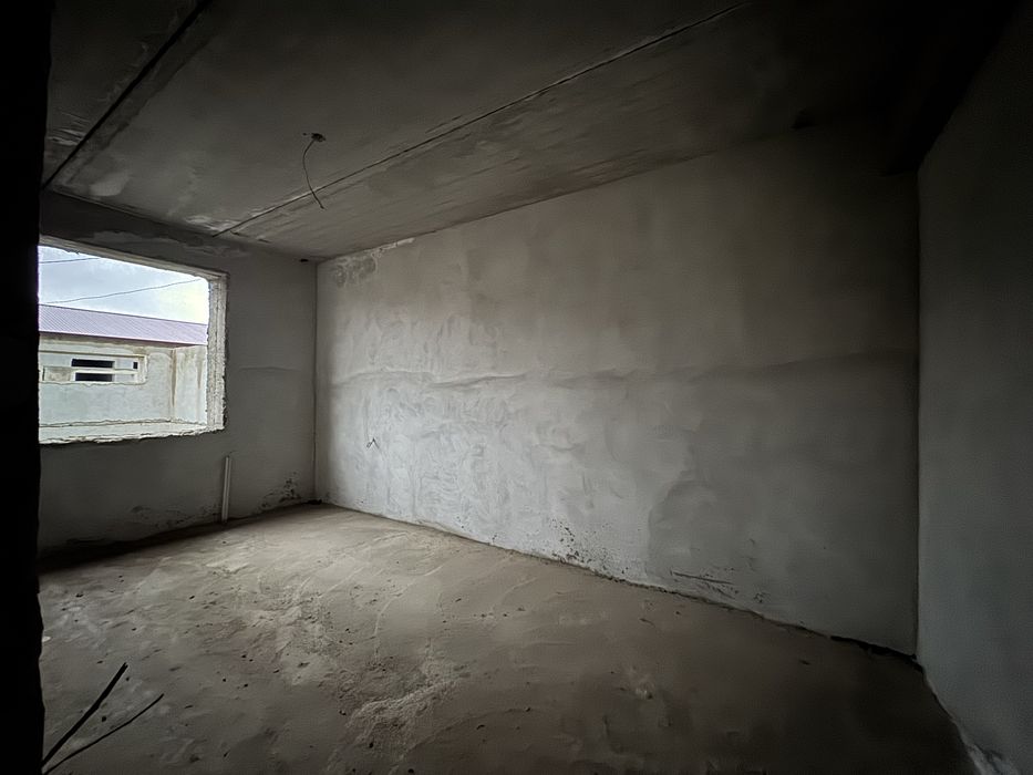 Кармана тумани, Уйрот МФЙ, МРО атрофида 2-сотиҳли коттедж сотилади