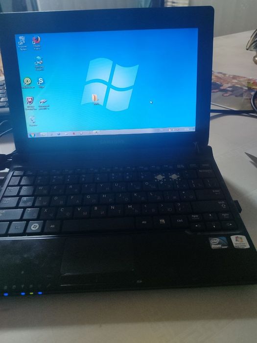 Samsung notebook sotiladi barteram bor