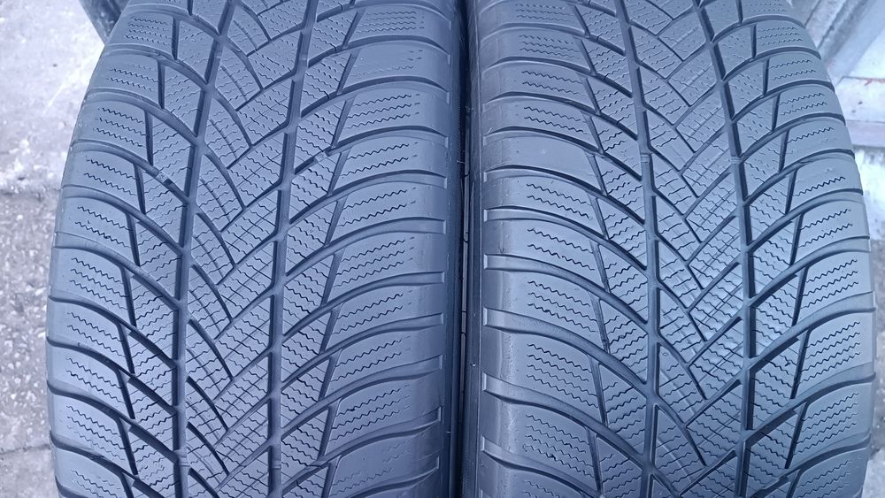 225/55/18 Bridgestone Дот 4022