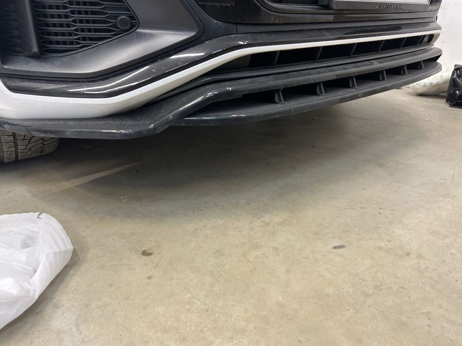 Maxton пакет за Audi SQ8/Q8