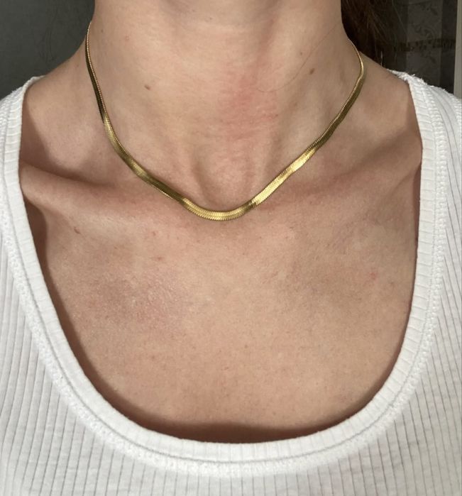 Ожерелье чокер золотистый