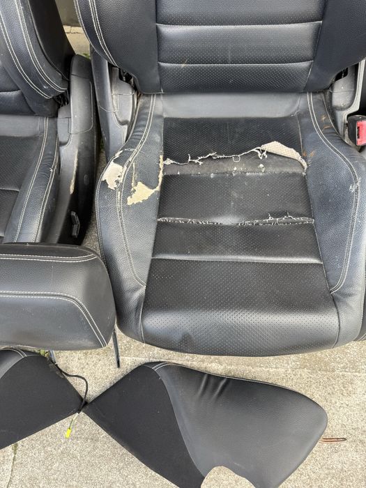 Салон за Mercedes-Benz W207 Масаж Ел. със забележка ном 353