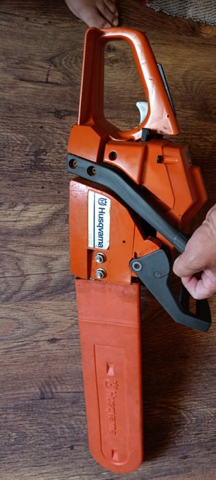 Husqvarna 136 Машина за дърва