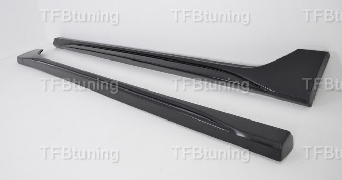 Praguri laterale VW Volkswagen Golf 8 MK8 Hatchback 3 si 5 usi aspect R Line R-line RLine Look
