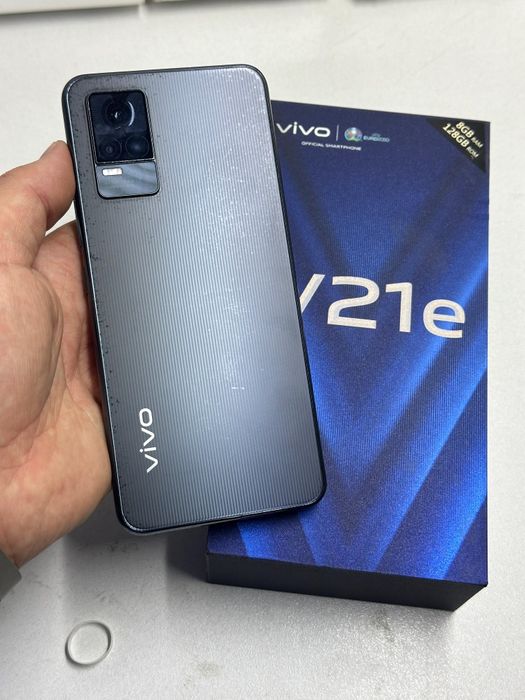Продам Vivo V21 E 128г