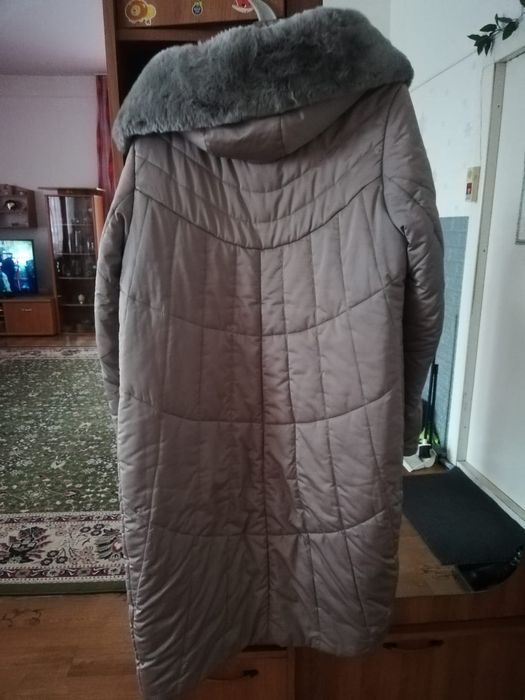 Продам зимнюю куртку