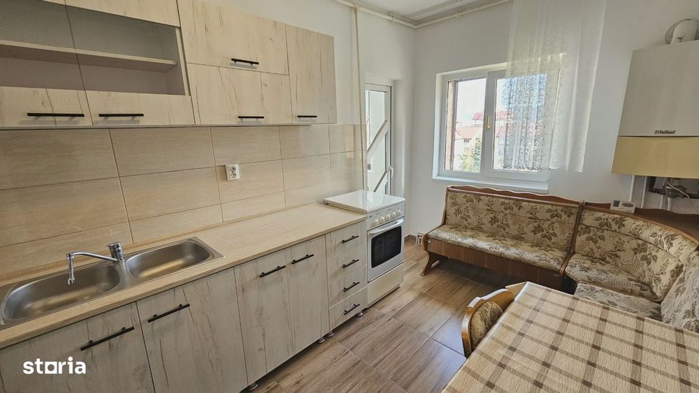 Apartament 2 camere Racadau-intrare,mobilat-utilat,400 Euro