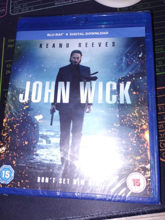 John Wick Blu-Ray нов, повреден калъф, английски субтитри