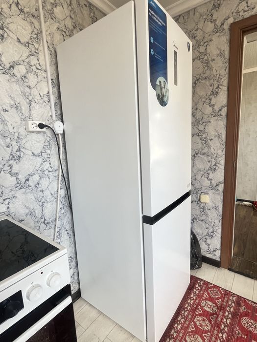 Продам холодильник