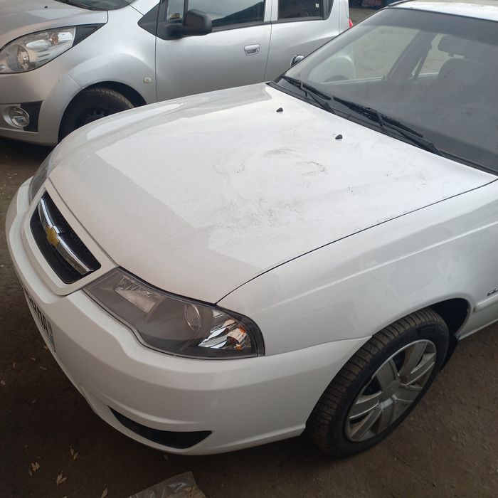 Chevrolet     Nexia    2