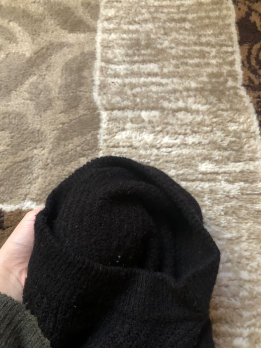 Bluza neagră -tricotată -146/152