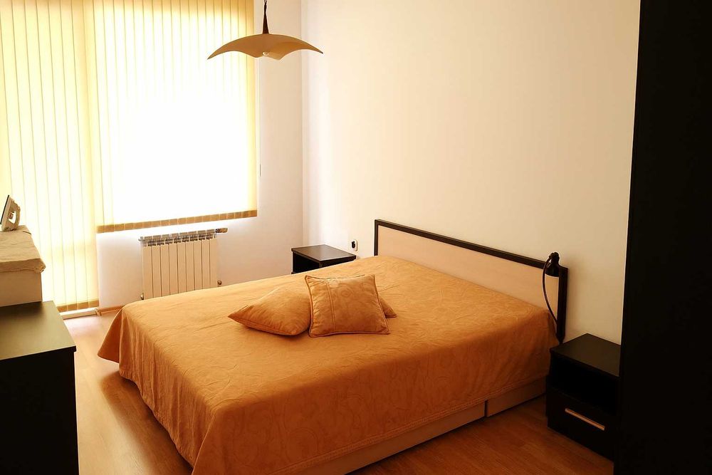 Дава се под наем Тристаен апартамент в София, Бъкстон - 110 кв.м за 800 € - Снимка #16