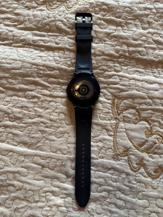 Samsung GalaxyWatch 4 Classic