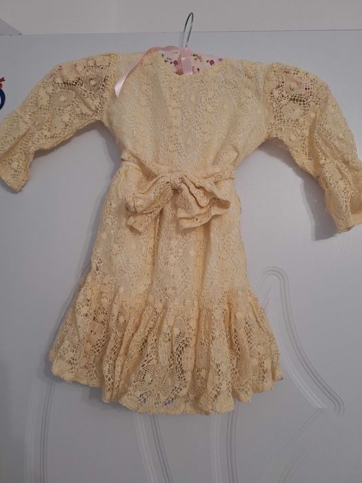 Рокли чисто нови мама и бебе