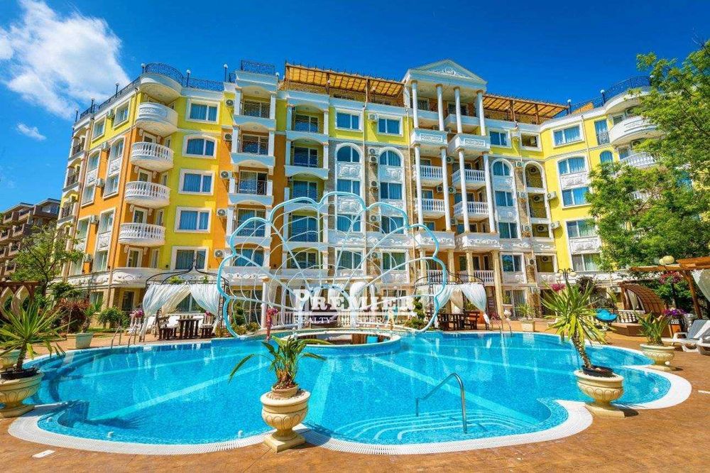 Луксозно обзаведен двустаен в престижен семеен комплекс