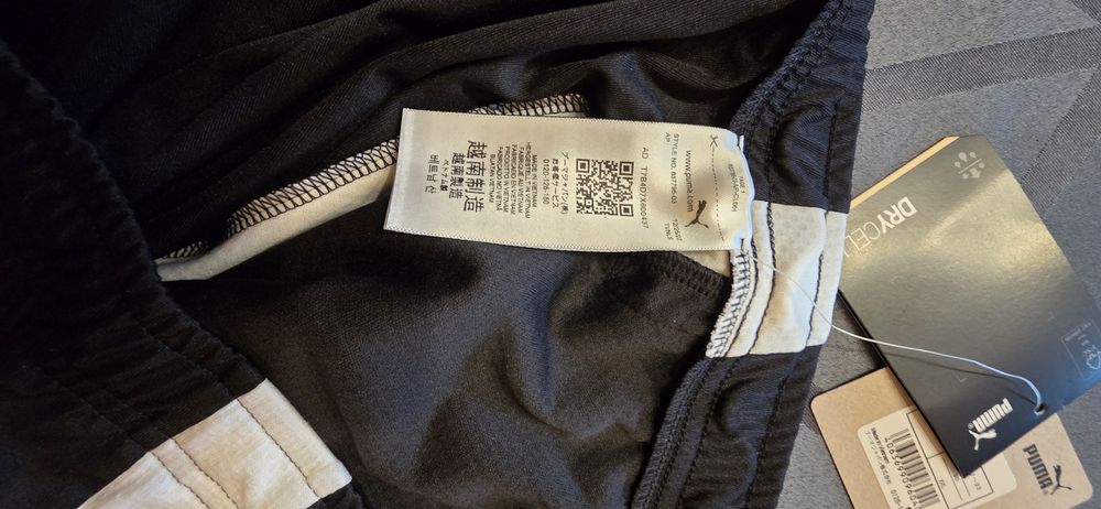 Pantalon scurt active Puma noua