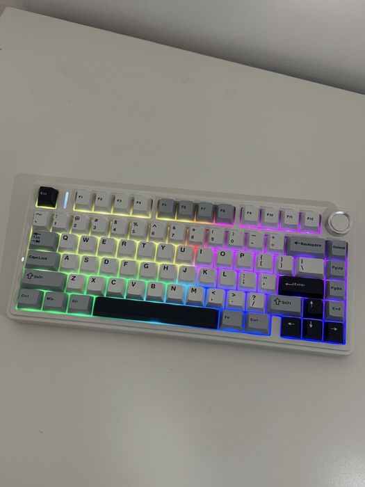 Tastatură mecanică gaming AULA F75 RGB, wireless, 75%