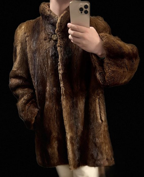 Haina blana naturala de bizam