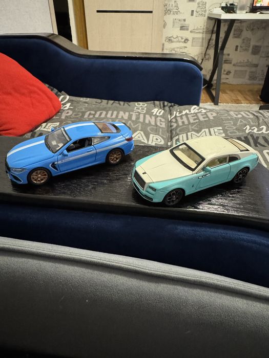 Продам железные машинки