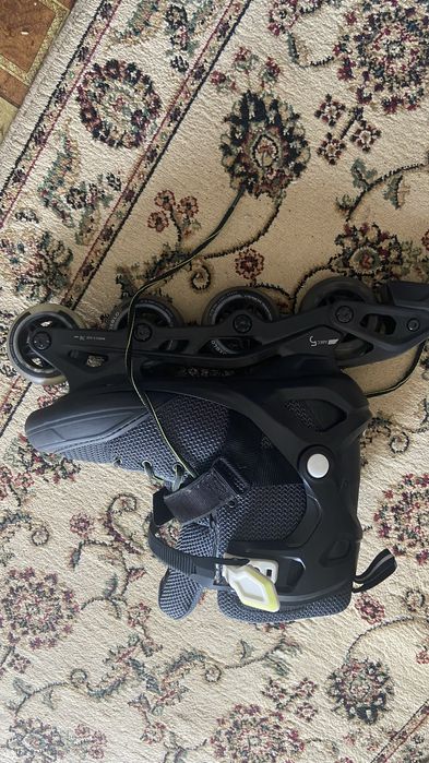 Продам Ролики б/у