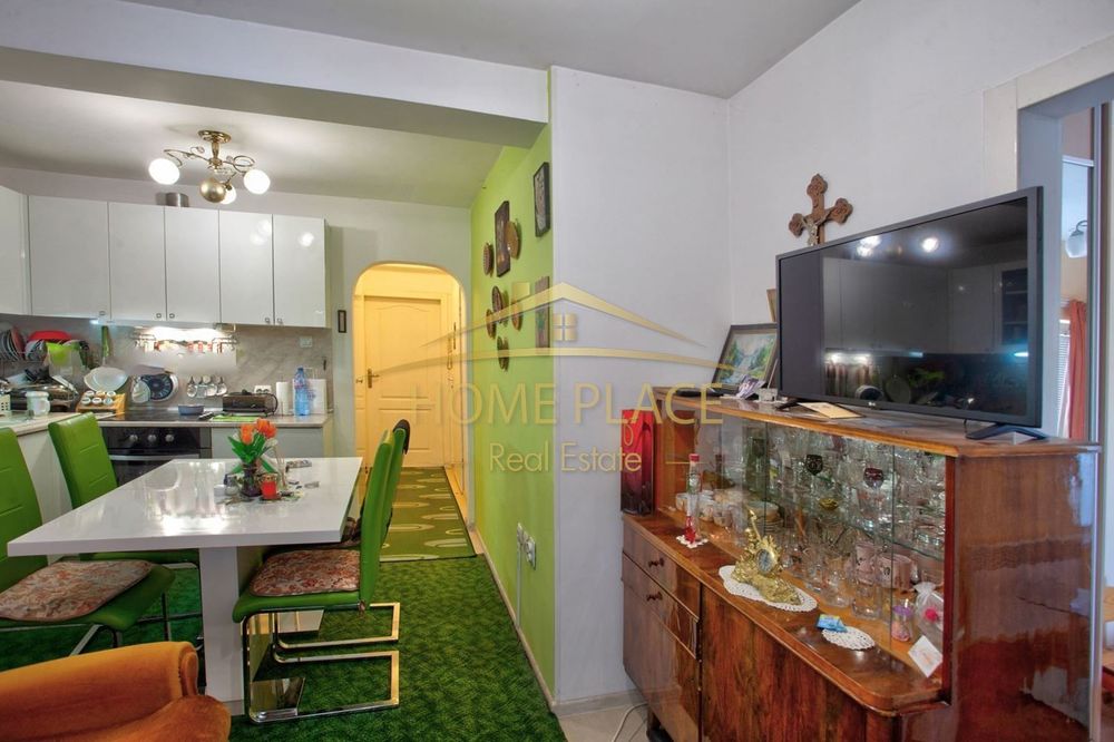 Дава се под наем Двустаен апартамент в Варна, Колхозен пазар - 42 кв.м за 306 € - Снимка #3