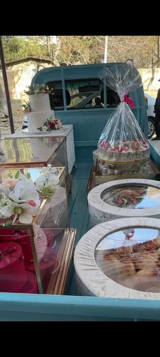 Sarpo qutilari fotixa va beshik tóy uchun