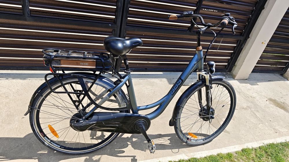 Bicicleta electrica roți pe 28