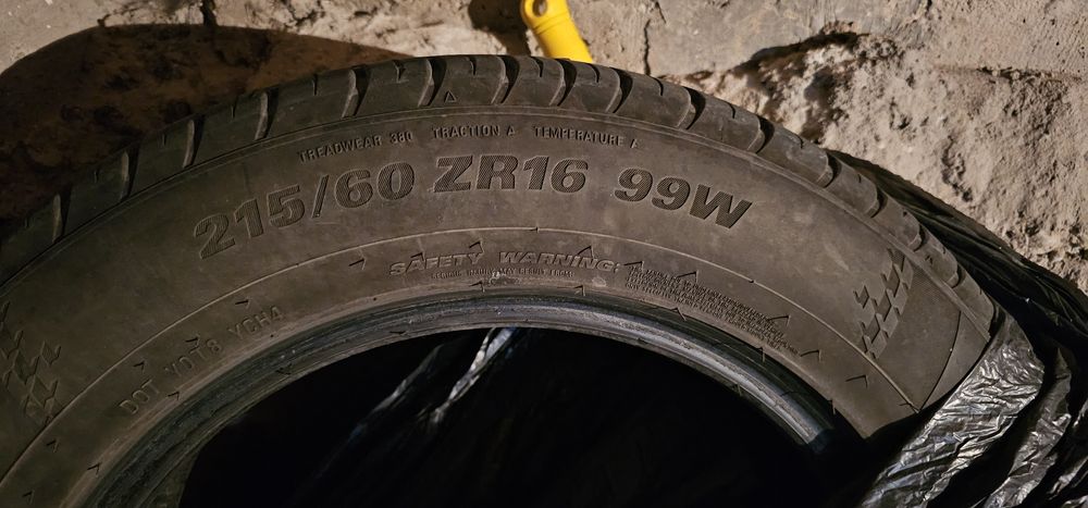 Kumho 215/60 r16