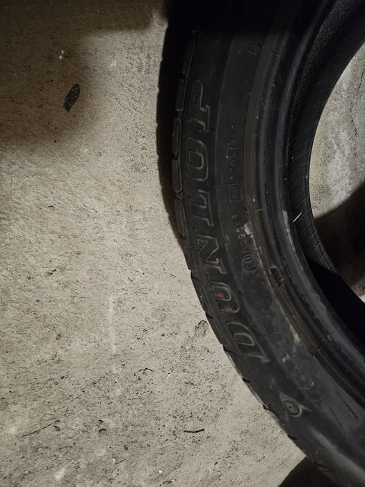 Vand cauciucuri dotari mai vechi