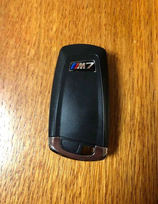 Флашка ключ Мерцедес БМВ Ауди Фолксваген Опел Хонда Тойота 32 гб