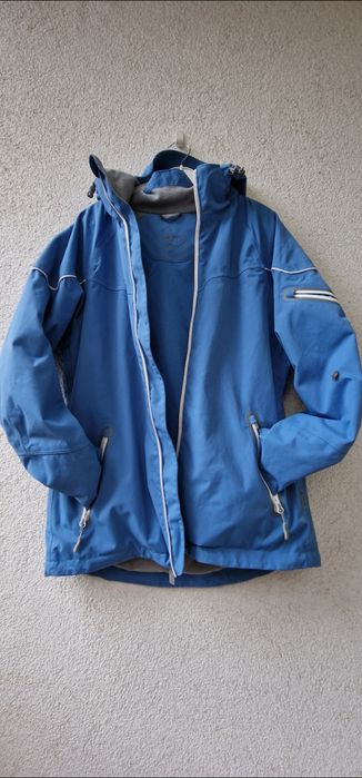 Geaca impermeabila de schi