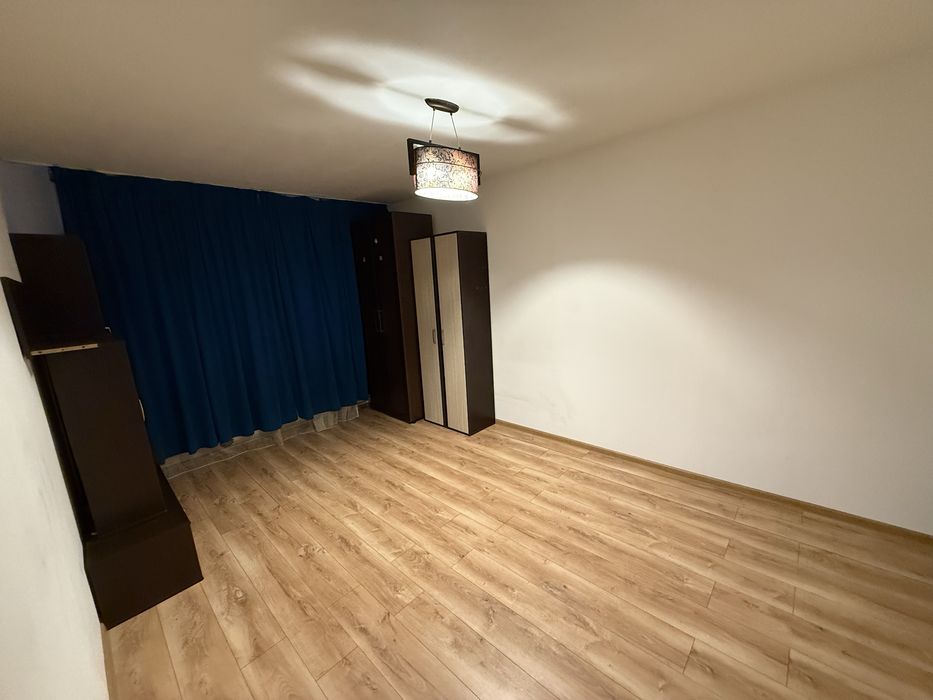 Apartament 4 camere