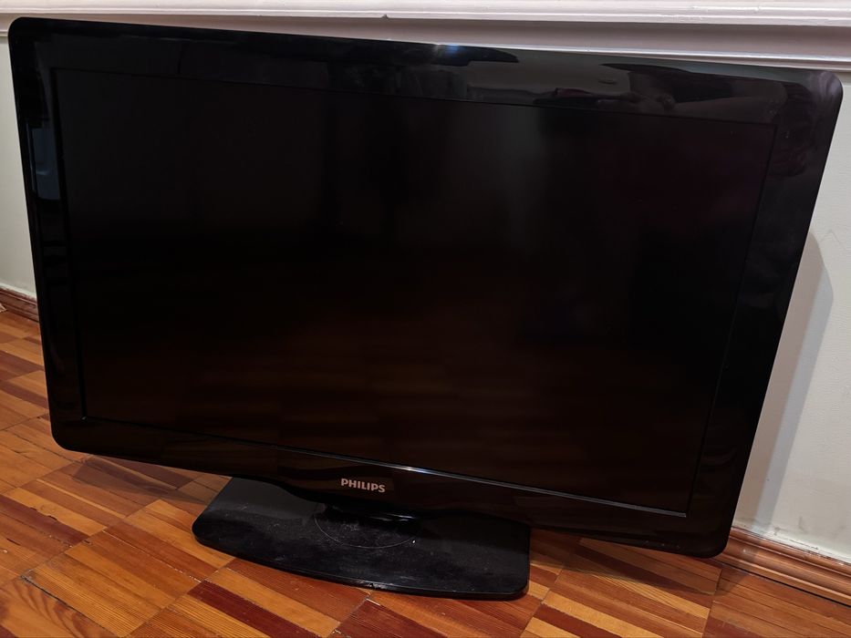 Жидкокристаллический телевизор Philips