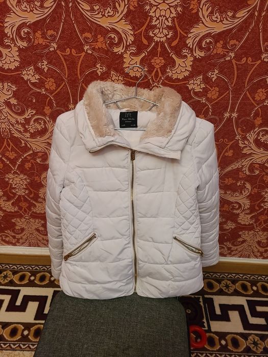 Прродается куртка