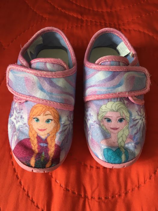 Vand papuci de casa pentru copii