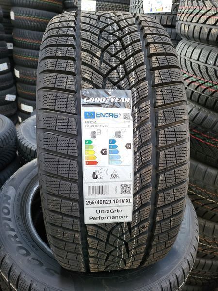 255/40/20 GOODYEAR 4бр