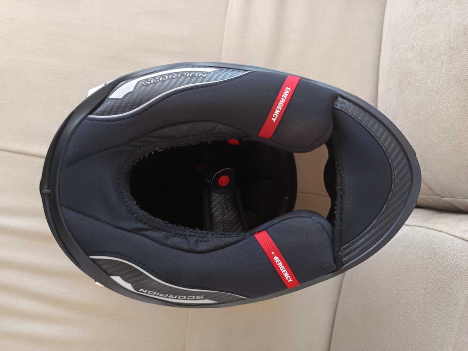 Каска Scorpion Exo R1 Air Fabio Black Matt - S