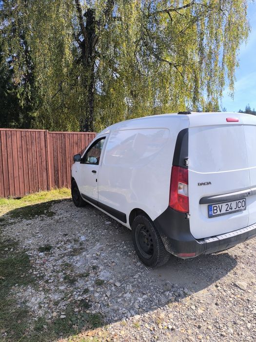 Vând Dacia Dokker
