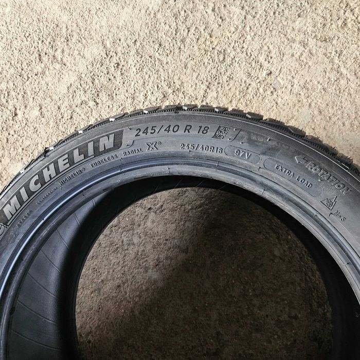 2 Нови зимни гуми 245/40R18 Michelin Pilot Alpin 5 XL 97V DOT2025