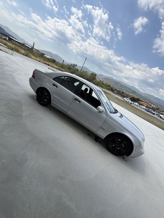 MERCEDES-BENZ C-Class 2003 — imagine 3