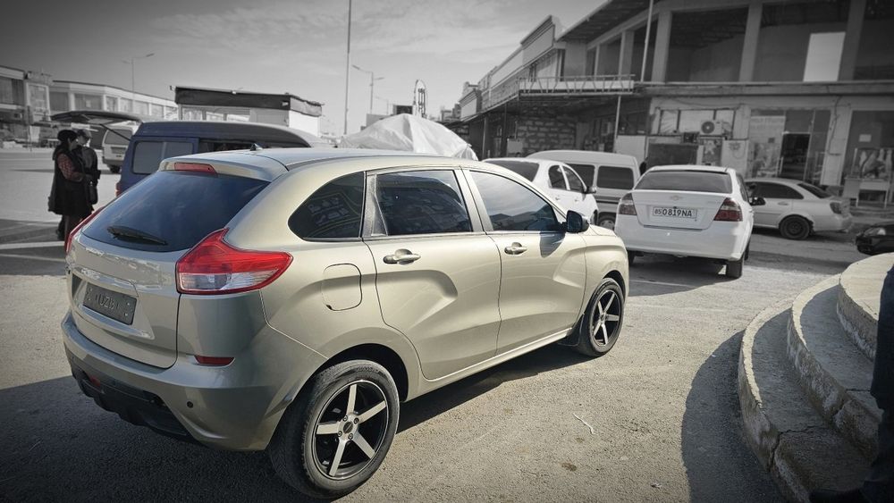 Lada Xray 2020 srochno sotiladi