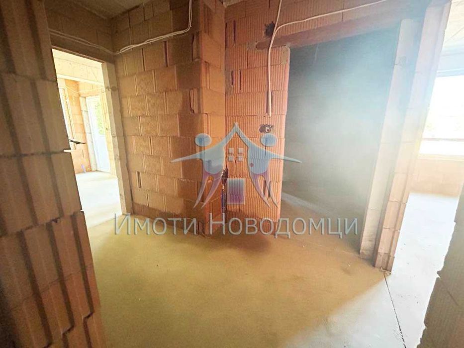 Продава се Двустаен апартамент в Шумен, Пазара - 58 кв.м за 1715 €/кв.м - Снимка #3