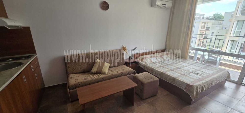 Продава се Едностаен апартамент в к.к. Слънчев бряг - 35 кв.м за 1043 €/кв.м - Снимка #2